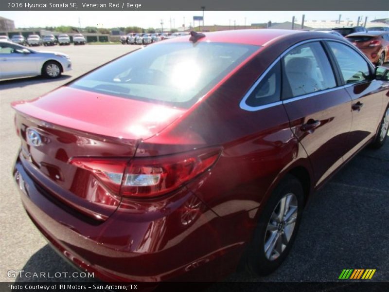 Venetian Red / Beige 2016 Hyundai Sonata SE