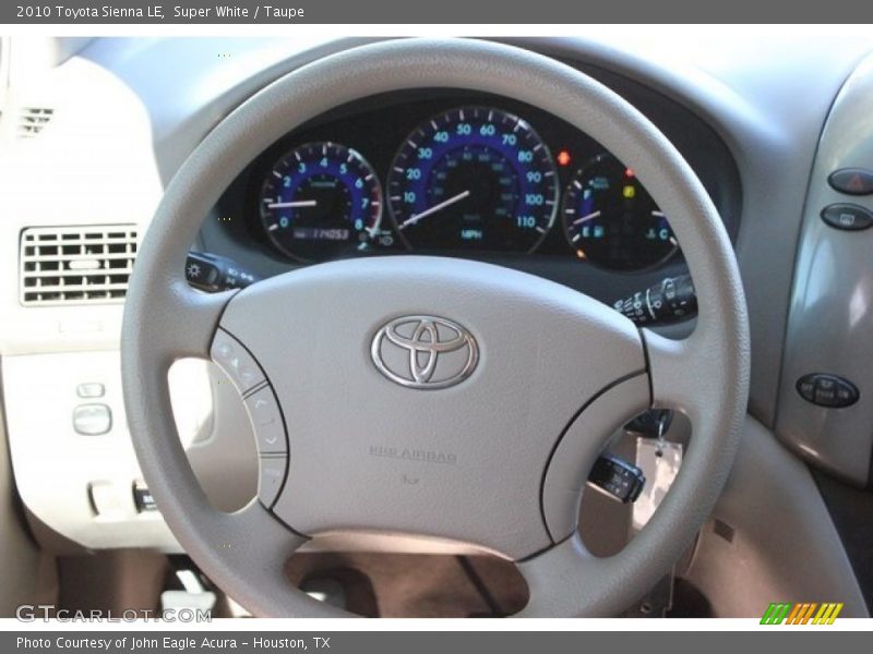 Super White / Taupe 2010 Toyota Sienna LE