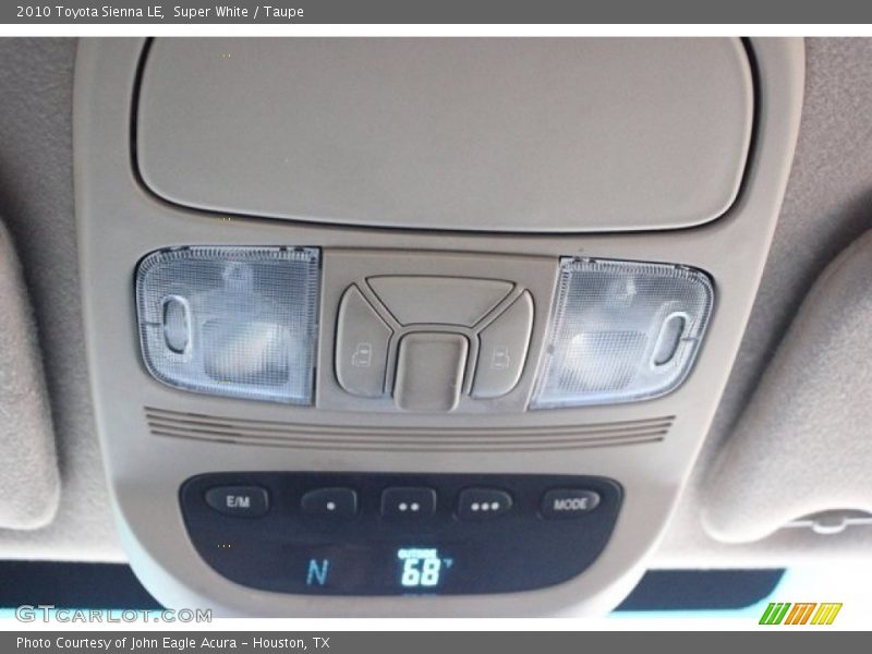 Super White / Taupe 2010 Toyota Sienna LE