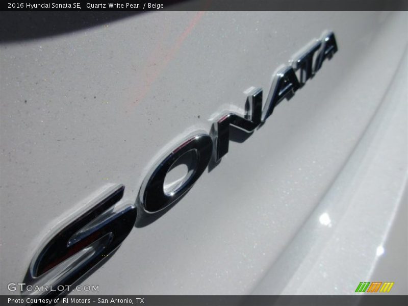 Quartz White Pearl / Beige 2016 Hyundai Sonata SE