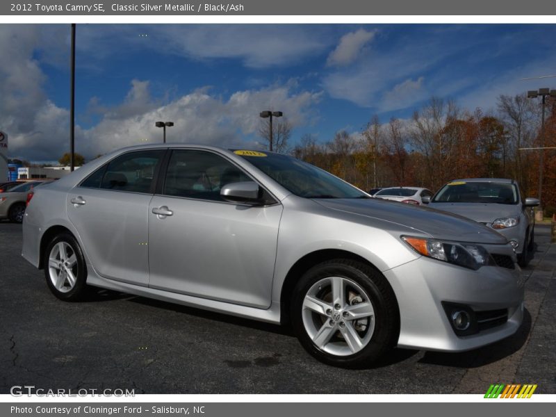Classic Silver Metallic / Black/Ash 2012 Toyota Camry SE