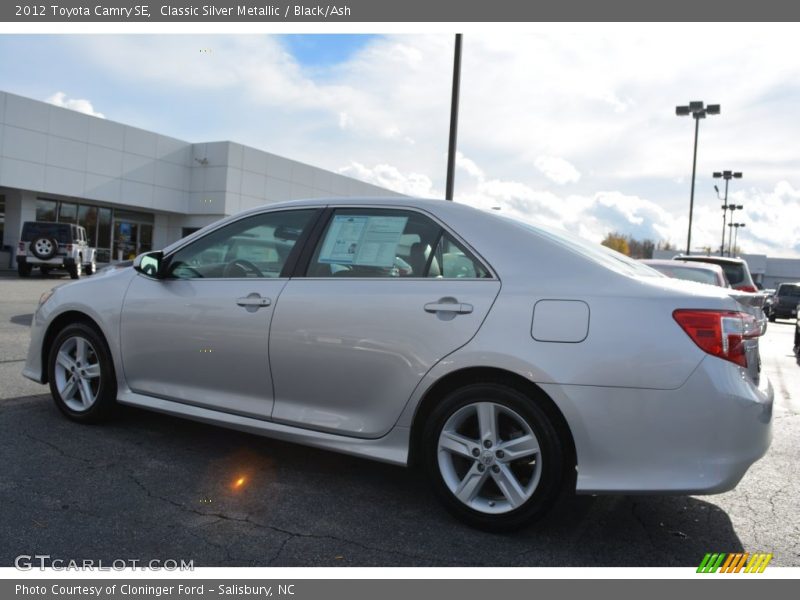 Classic Silver Metallic / Black/Ash 2012 Toyota Camry SE