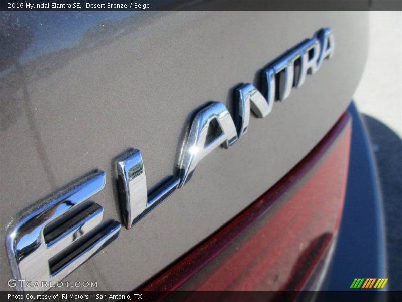 Desert Bronze / Beige 2016 Hyundai Elantra SE
