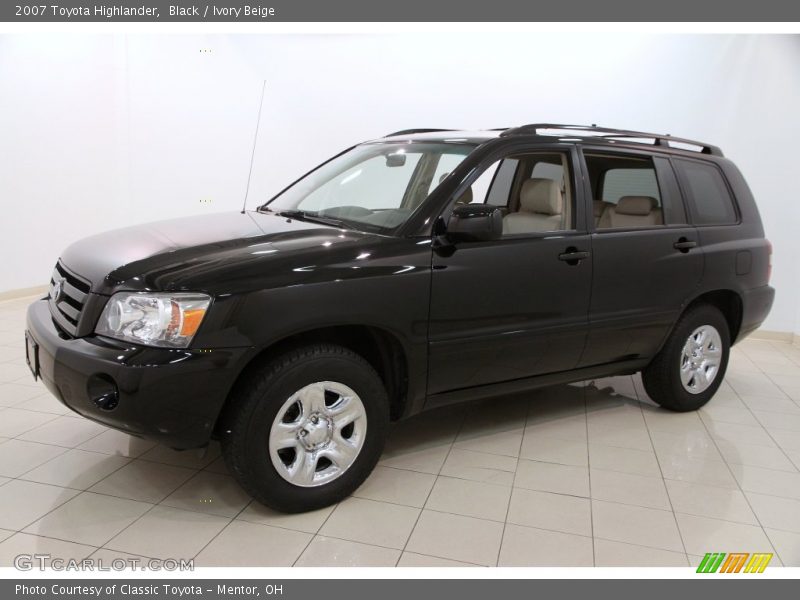 Black / Ivory Beige 2007 Toyota Highlander