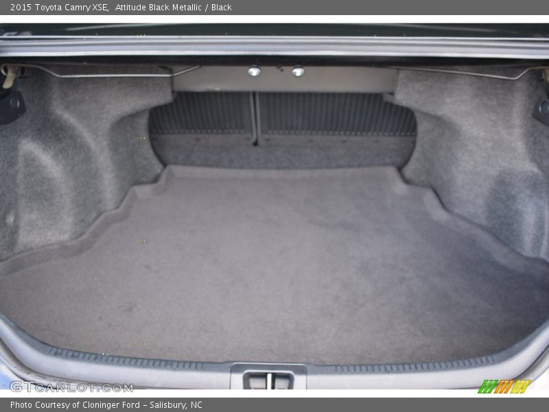Attitude Black Metallic / Black 2015 Toyota Camry XSE