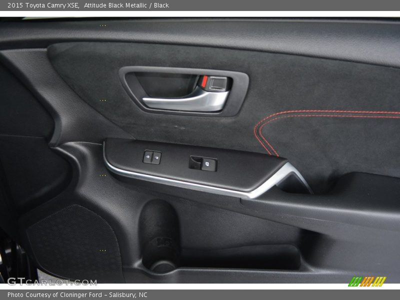 Attitude Black Metallic / Black 2015 Toyota Camry XSE