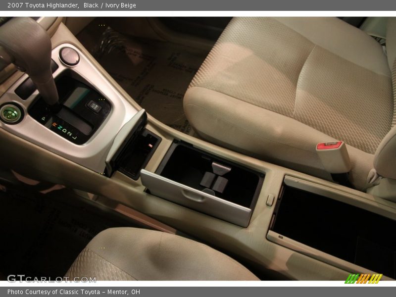Black / Ivory Beige 2007 Toyota Highlander