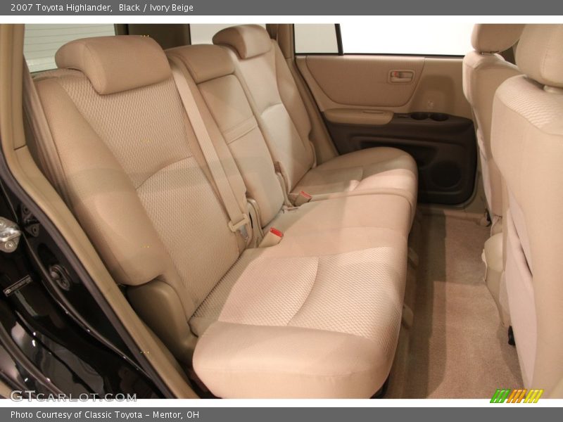 Black / Ivory Beige 2007 Toyota Highlander