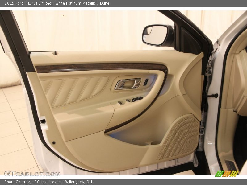 White Platinum Metallic / Dune 2015 Ford Taurus Limited