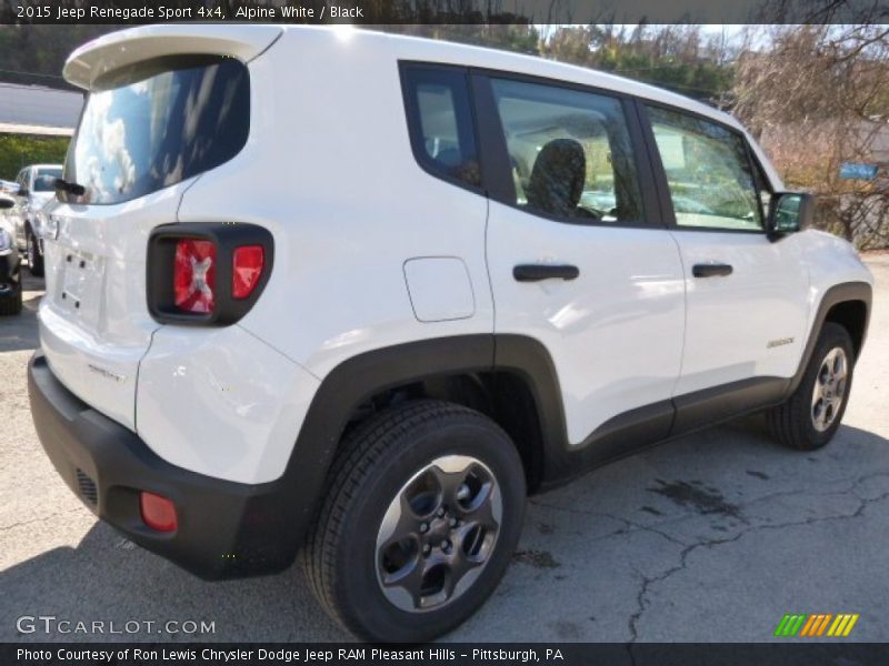 Alpine White / Black 2015 Jeep Renegade Sport 4x4