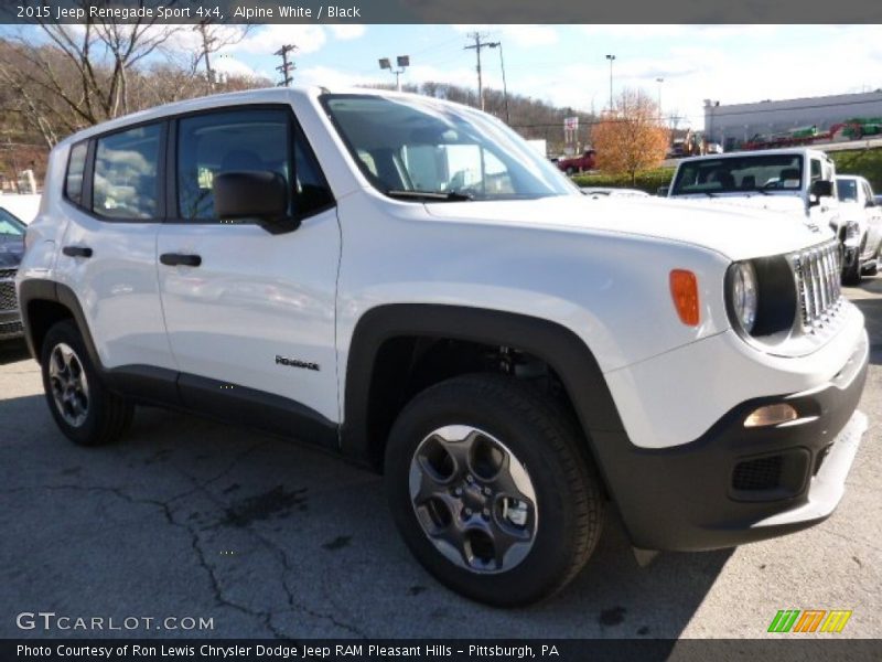 Alpine White / Black 2015 Jeep Renegade Sport 4x4