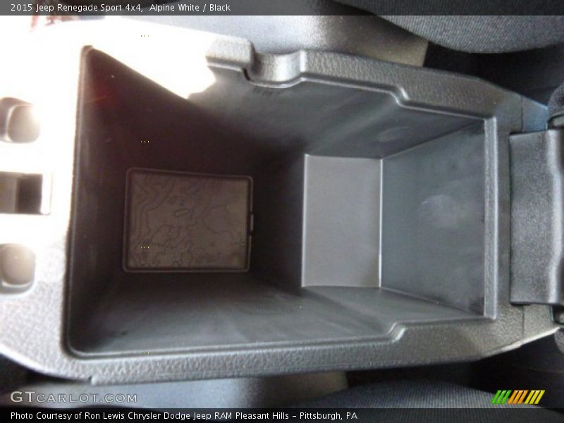 Alpine White / Black 2015 Jeep Renegade Sport 4x4