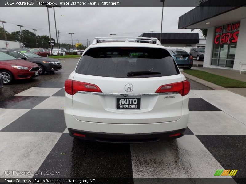 White Diamond Pearl / Parchment 2014 Acura RDX Technology