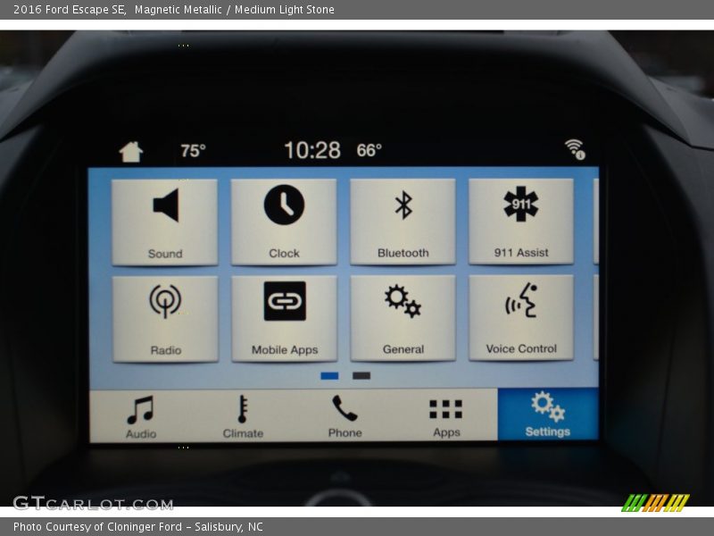 Magnetic Metallic / Medium Light Stone 2016 Ford Escape SE