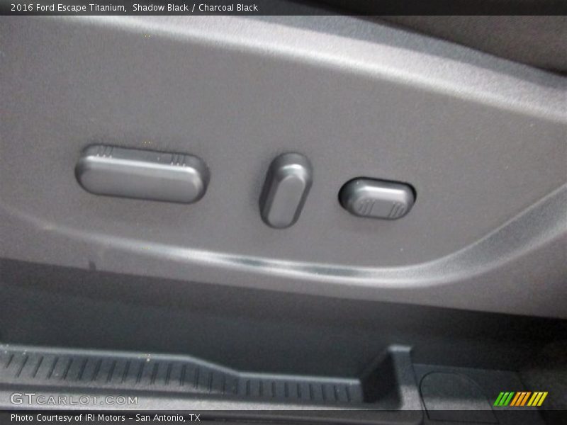 Shadow Black / Charcoal Black 2016 Ford Escape Titanium