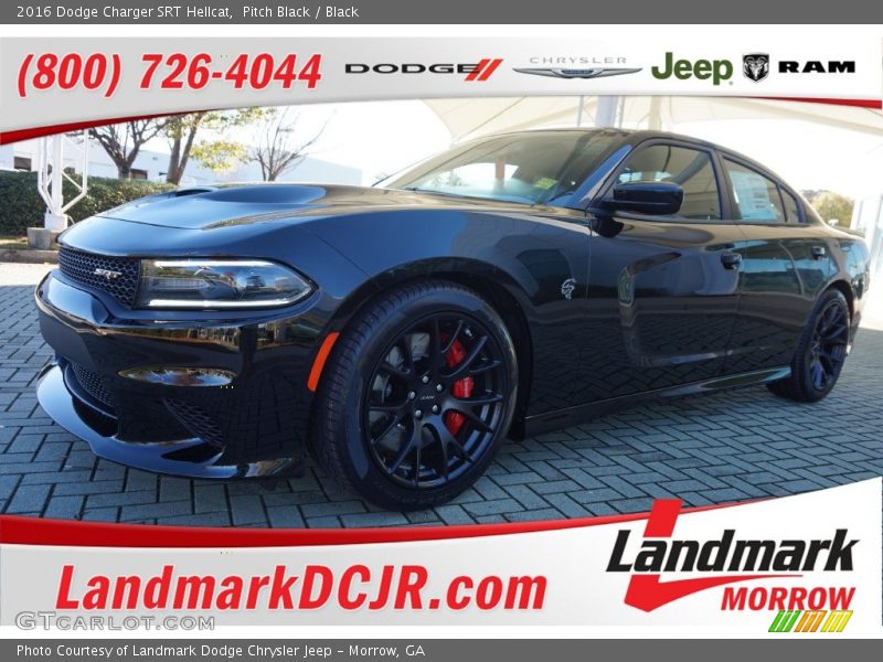 Pitch Black / Black 2016 Dodge Charger SRT Hellcat