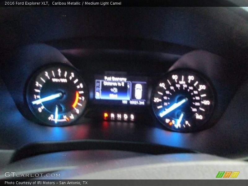 Caribou Metallic / Medium Light Camel 2016 Ford Explorer XLT