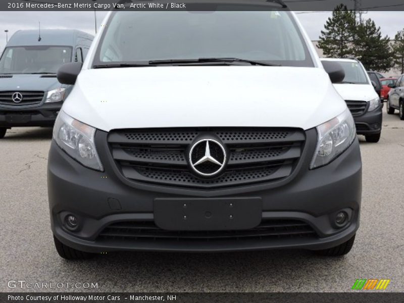 Arctic White / Black 2016 Mercedes-Benz Metris Cargo Van