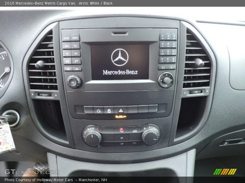 Arctic White / Black 2016 Mercedes-Benz Metris Cargo Van