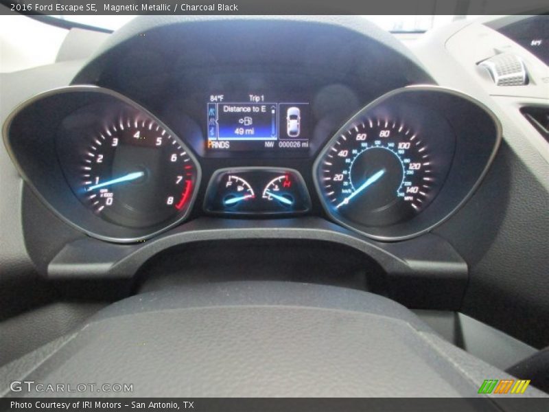 Magnetic Metallic / Charcoal Black 2016 Ford Escape SE