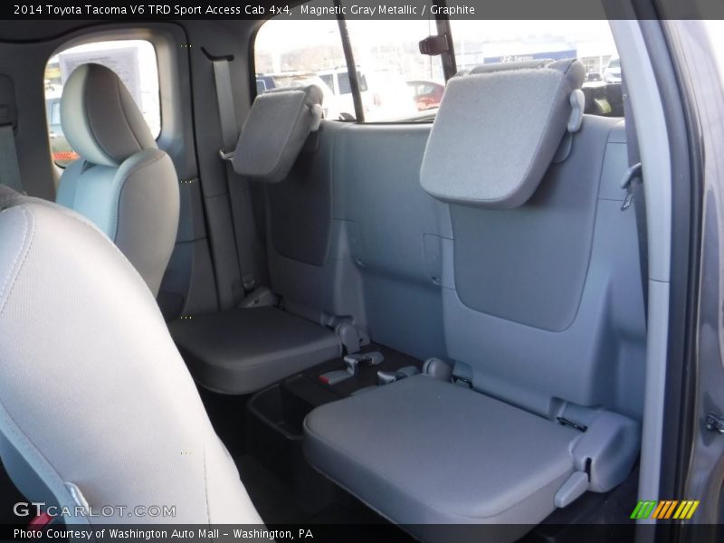 Magnetic Gray Metallic / Graphite 2014 Toyota Tacoma V6 TRD Sport Access Cab 4x4