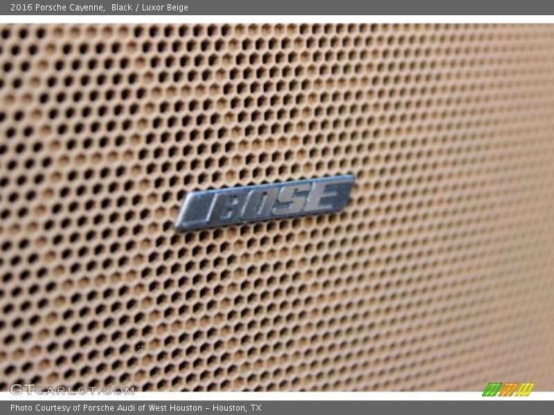 Black / Luxor Beige 2016 Porsche Cayenne