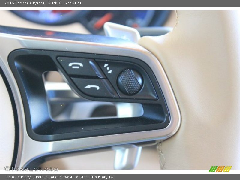 Black / Luxor Beige 2016 Porsche Cayenne