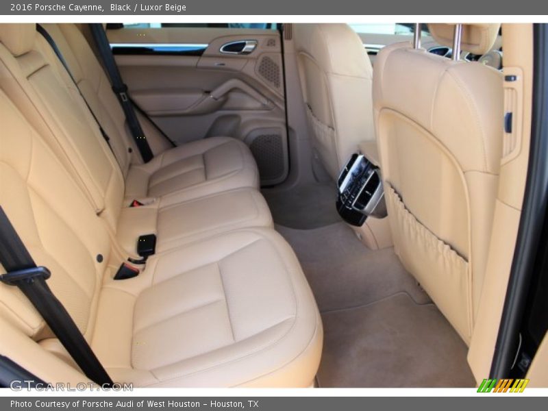 Black / Luxor Beige 2016 Porsche Cayenne