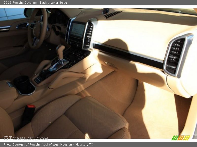 Black / Luxor Beige 2016 Porsche Cayenne