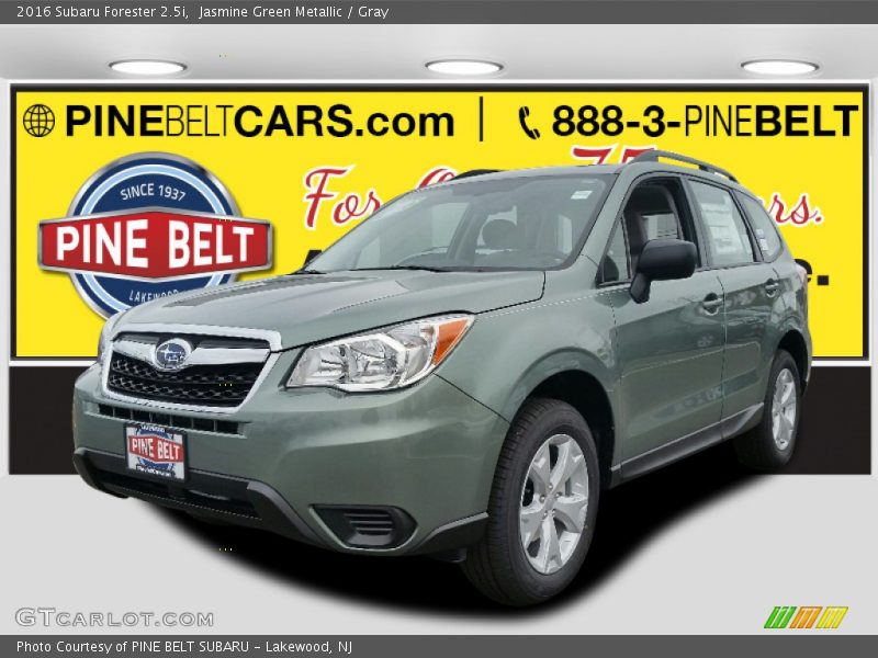 Jasmine Green Metallic / Gray 2016 Subaru Forester 2.5i