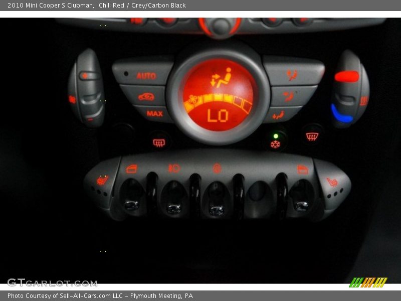 Chili Red / Grey/Carbon Black 2010 Mini Cooper S Clubman