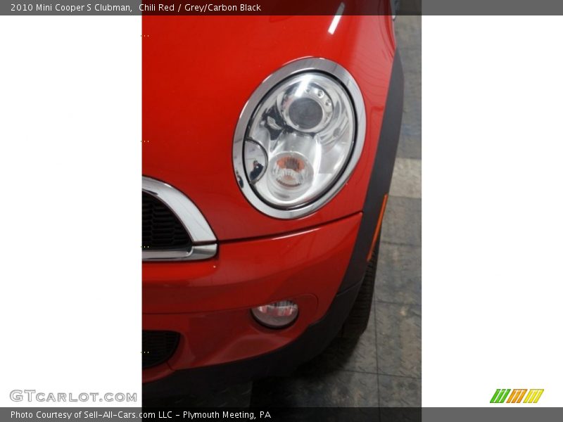 Chili Red / Grey/Carbon Black 2010 Mini Cooper S Clubman