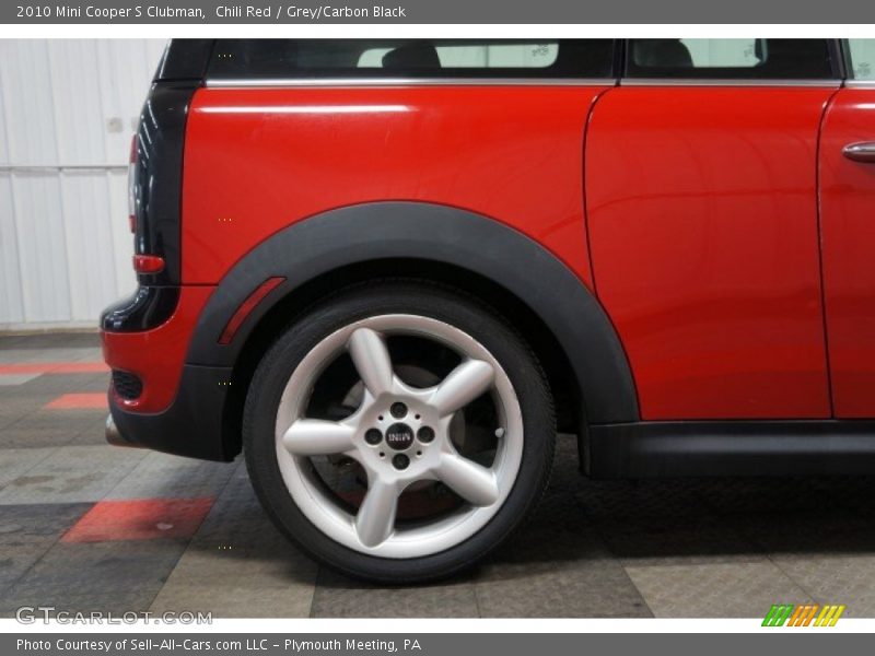 Chili Red / Grey/Carbon Black 2010 Mini Cooper S Clubman