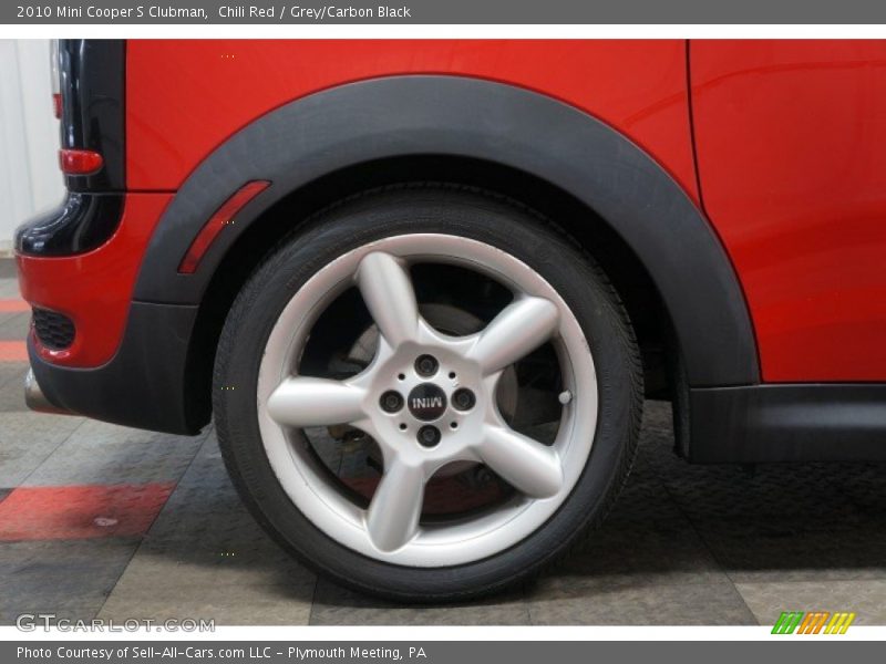 Chili Red / Grey/Carbon Black 2010 Mini Cooper S Clubman
