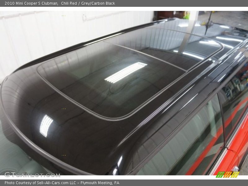 Chili Red / Grey/Carbon Black 2010 Mini Cooper S Clubman