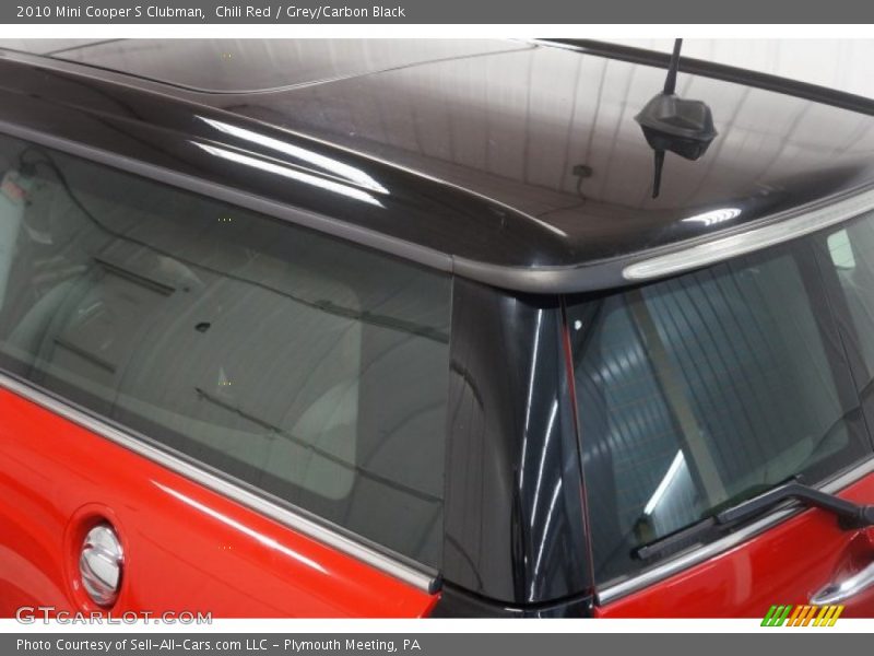 Chili Red / Grey/Carbon Black 2010 Mini Cooper S Clubman