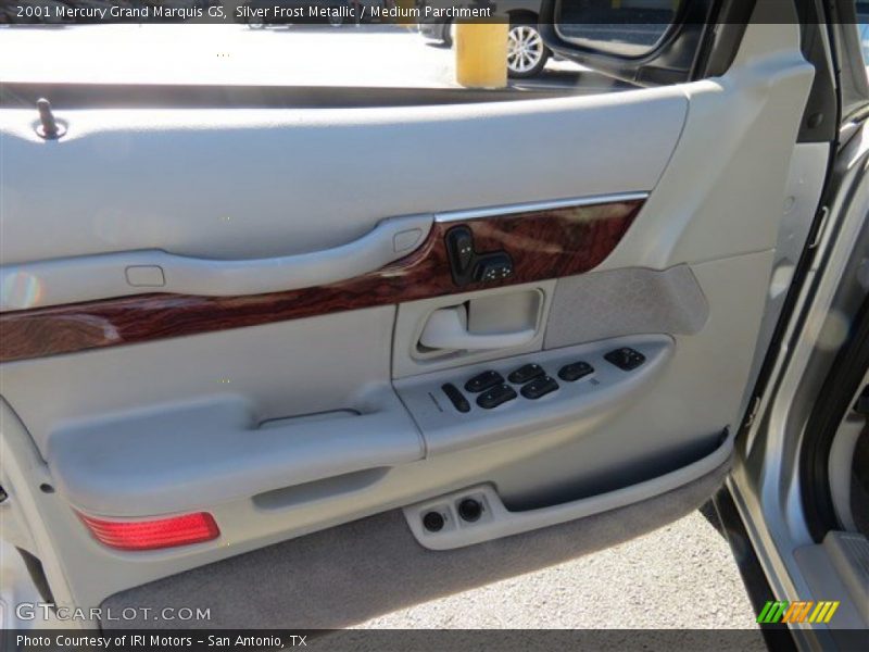 Silver Frost Metallic / Medium Parchment 2001 Mercury Grand Marquis GS