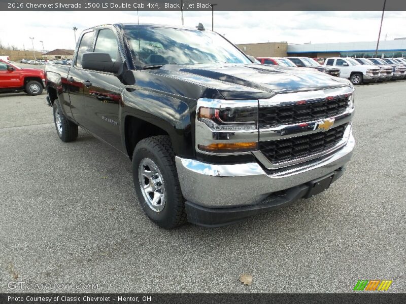 Black / Jet Black 2016 Chevrolet Silverado 1500 LS Double Cab 4x4