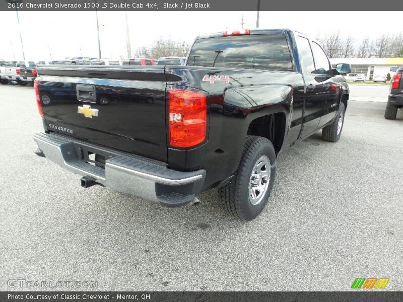 Black / Jet Black 2016 Chevrolet Silverado 1500 LS Double Cab 4x4