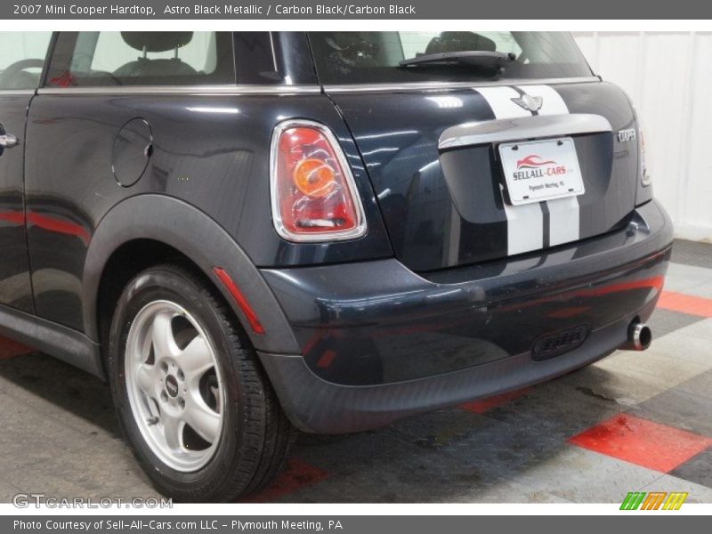Astro Black Metallic / Carbon Black/Carbon Black 2007 Mini Cooper Hardtop