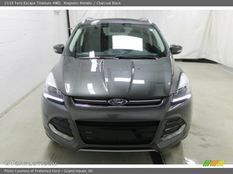 Magnetic Metallic / Charcoal Black 2016 Ford Escape Titanium 4WD