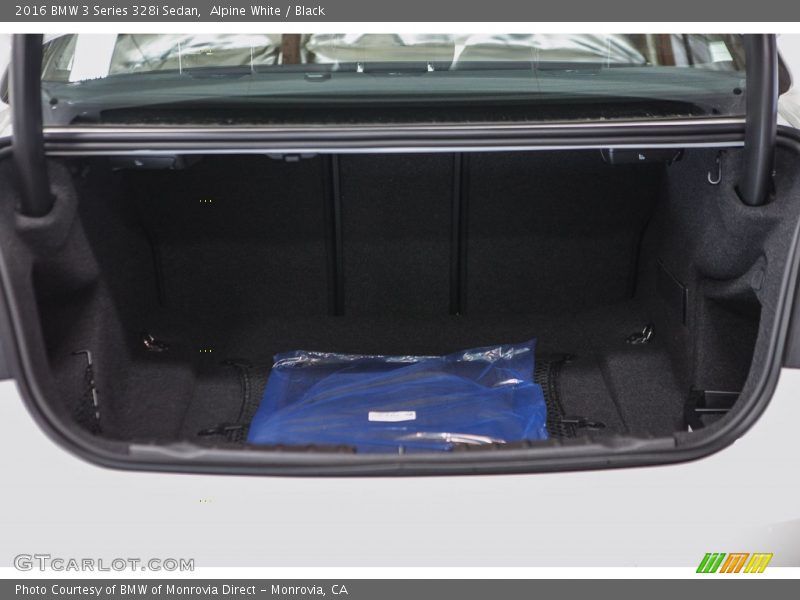 Alpine White / Black 2016 BMW 3 Series 328i Sedan