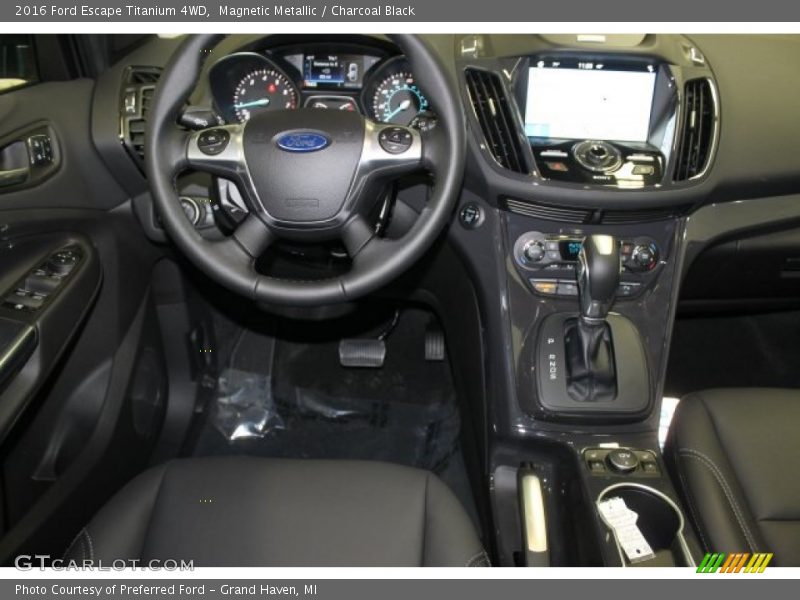 Magnetic Metallic / Charcoal Black 2016 Ford Escape Titanium 4WD