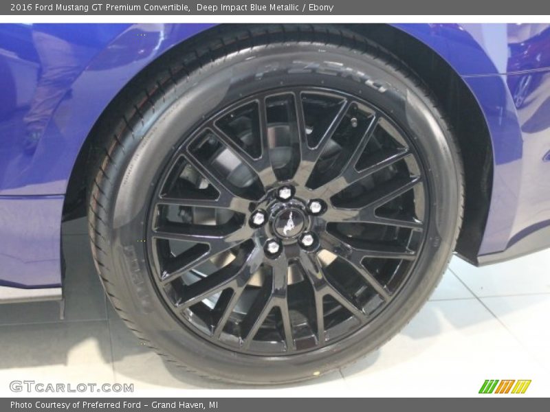  2016 Mustang GT Premium Convertible Wheel