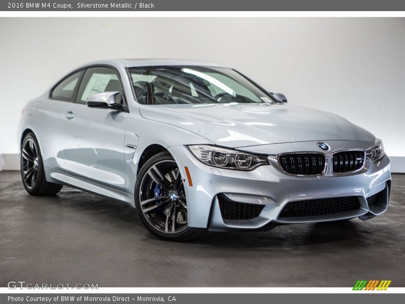 Front 3/4 View of 2016 M4 Coupe