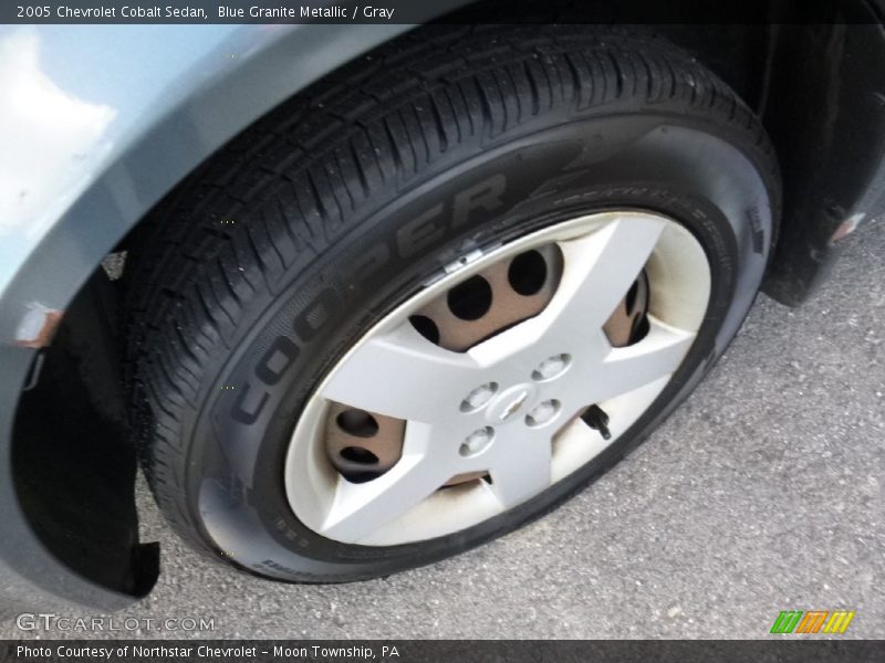 Blue Granite Metallic / Gray 2005 Chevrolet Cobalt Sedan