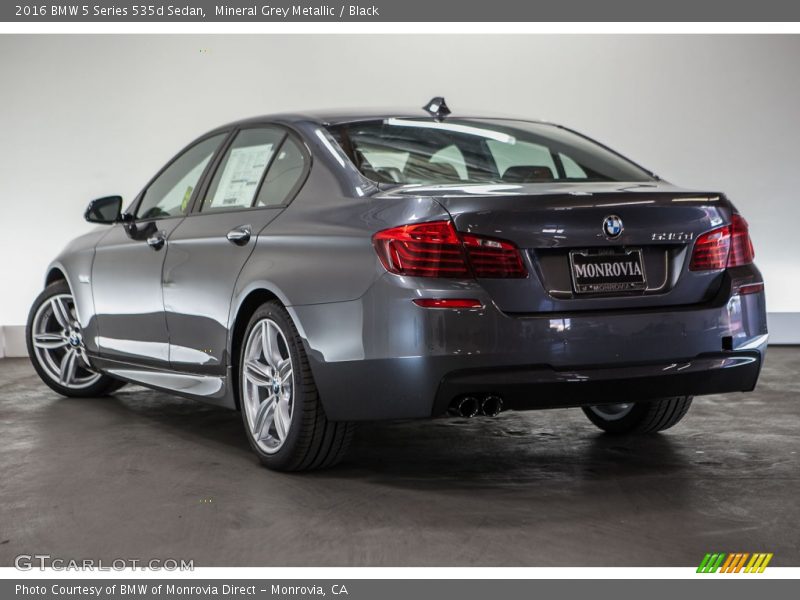 Mineral Grey Metallic / Black 2016 BMW 5 Series 535d Sedan