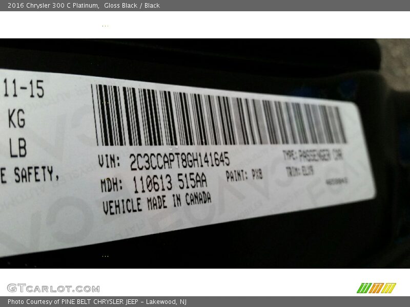 Gloss Black / Black 2016 Chrysler 300 C Platinum