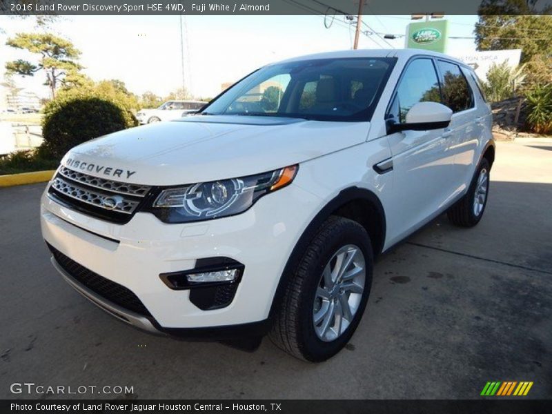 Fuji White / Almond 2016 Land Rover Discovery Sport HSE 4WD