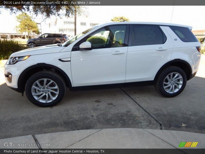 Fuji White / Almond 2016 Land Rover Discovery Sport HSE 4WD